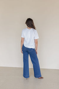 Victoria T-Shirt
