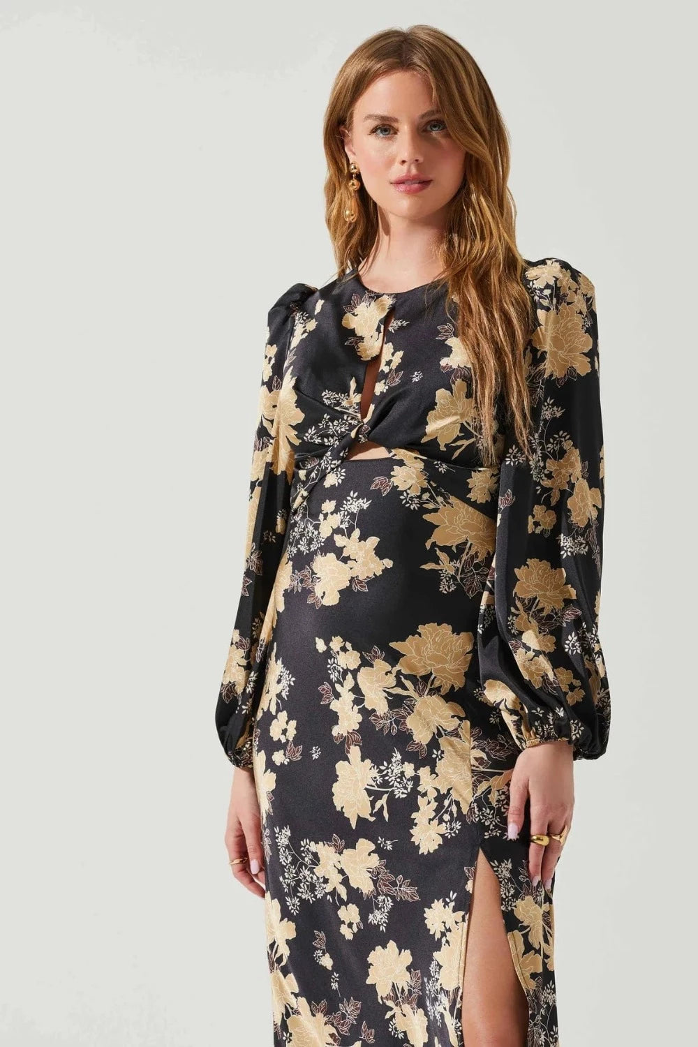 Small / Black Cream Floral