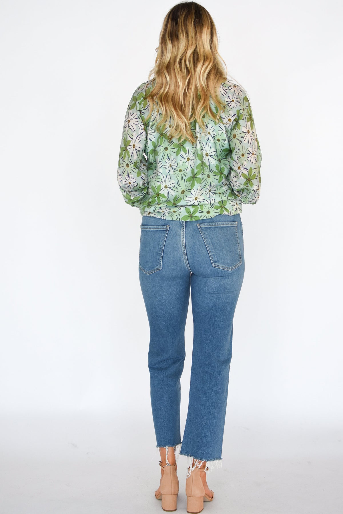 Daphne Cropped Straight Jeans