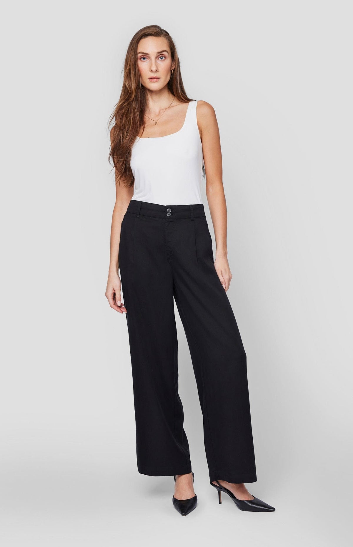 Sabine Pant in Black by Gentle Fawn