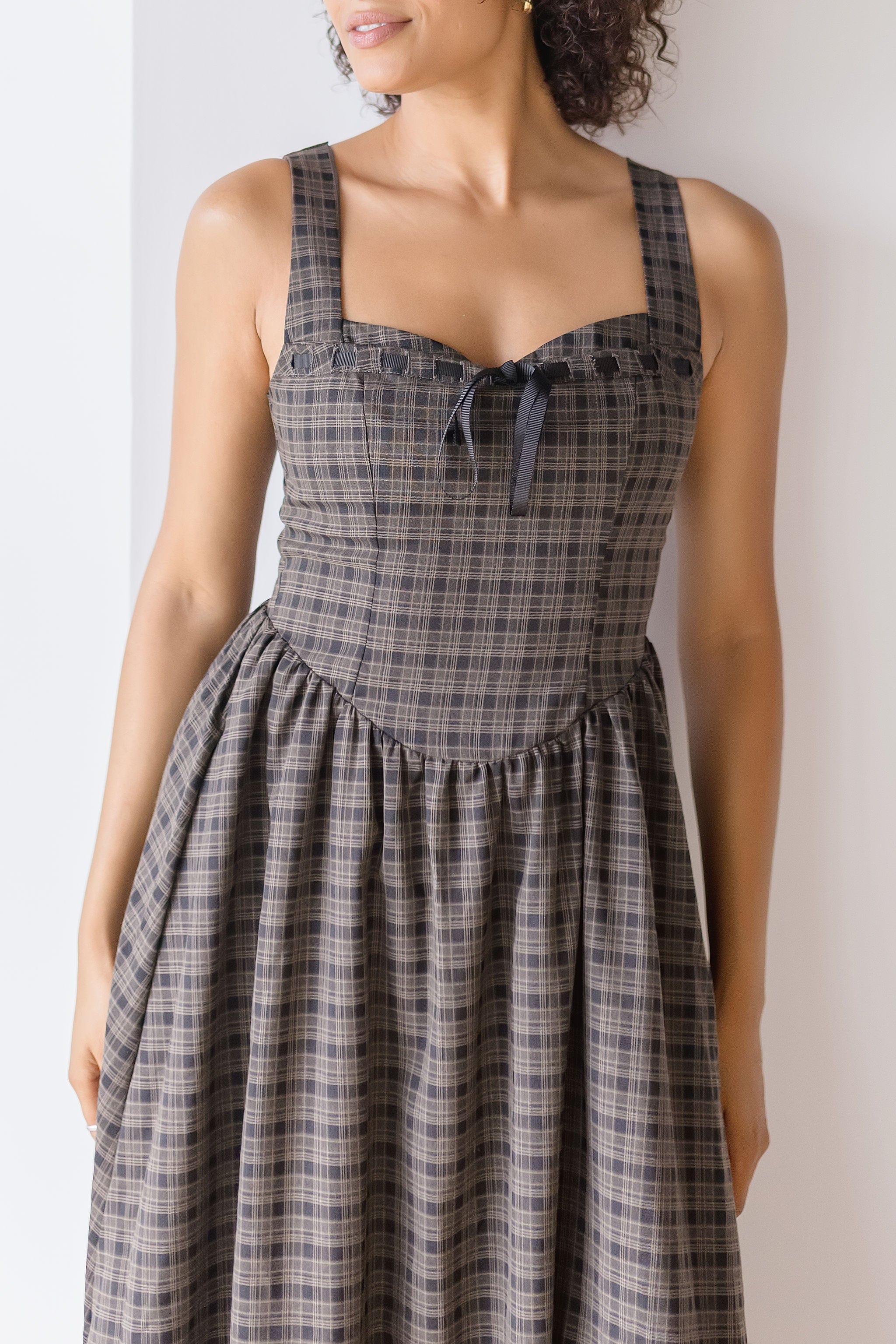 Aubrette Sweetheart Midi Dress Aubrette Sweetheart Midi Dress