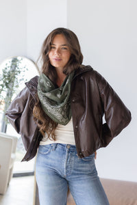 Wanderer Mini Triangle Scarf
