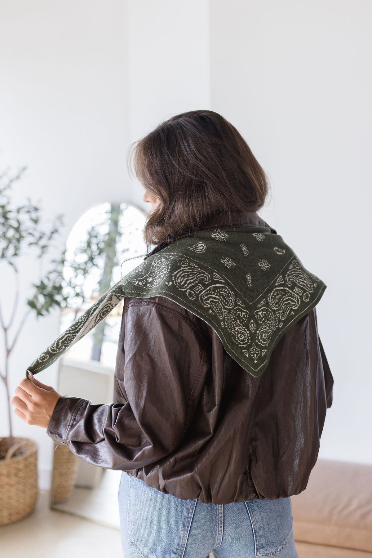 Wanderer Mini Triangle Scarf