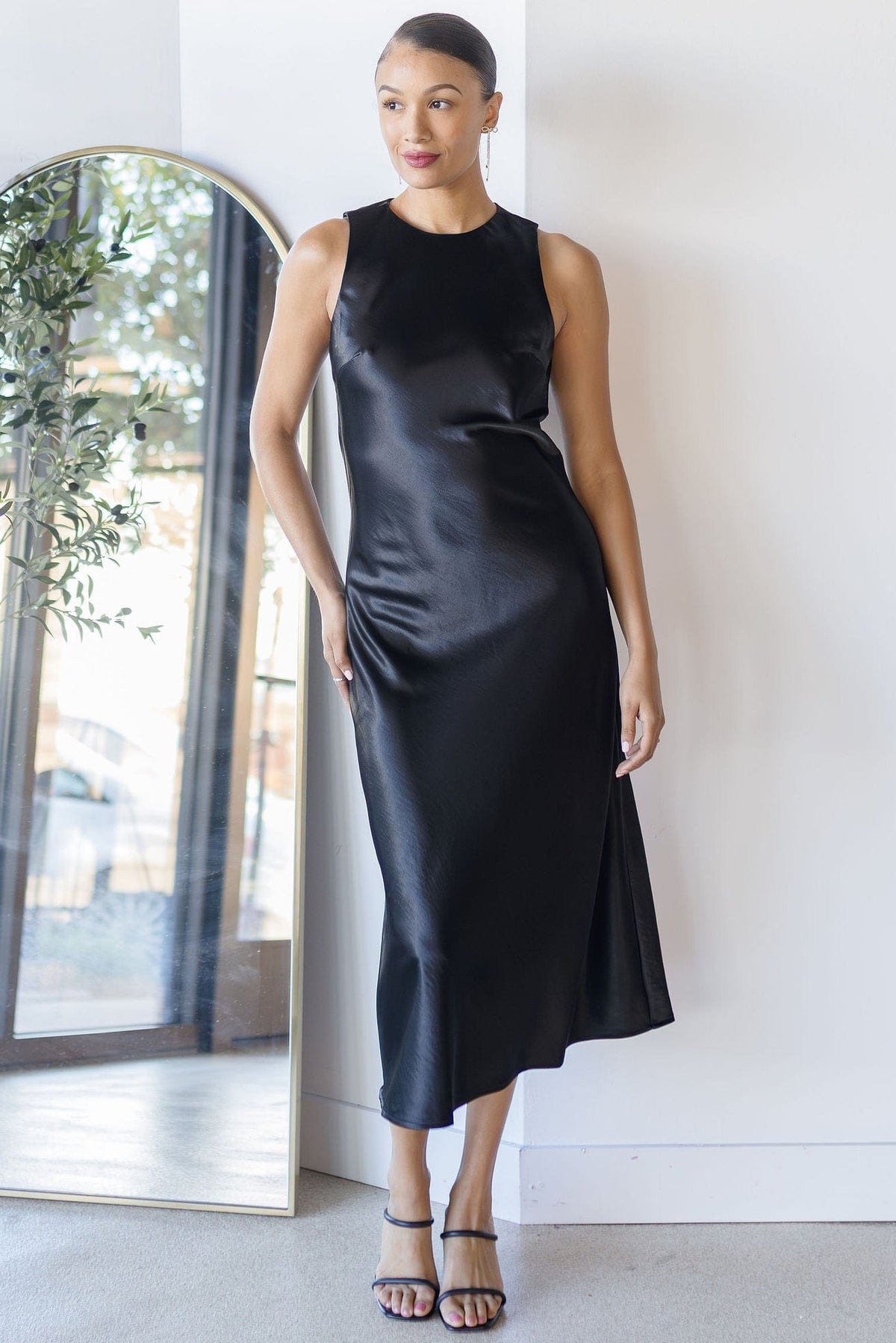 satin heart midi dress Satin Heart Midi Dress - Taupe