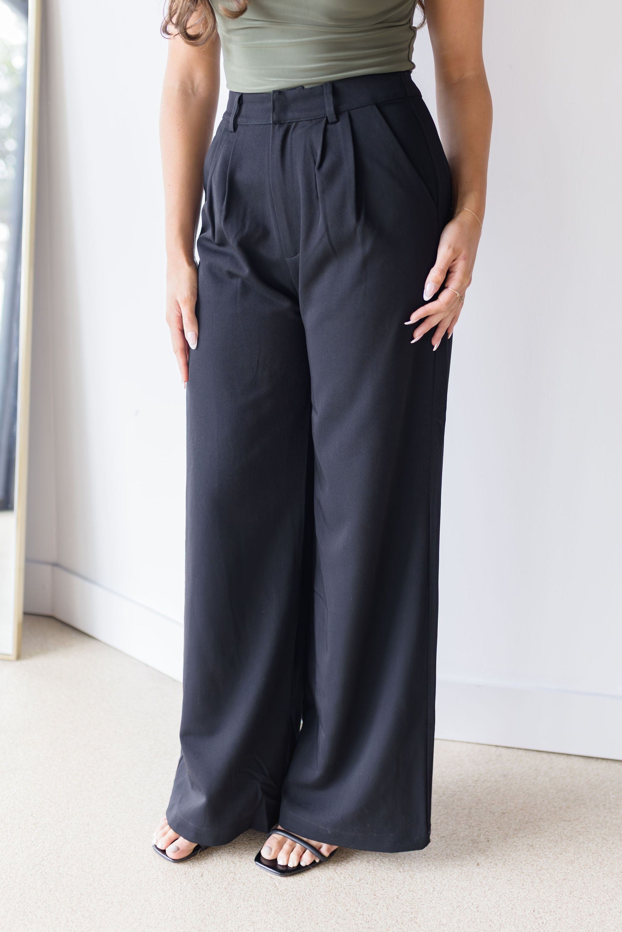Nox Wide Leg Trouser Nox Wide Leg Trouser