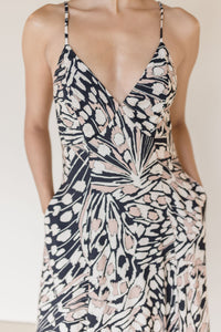 Avienne Open Back Maxi Dress Avienne Open Back Maxi Dress