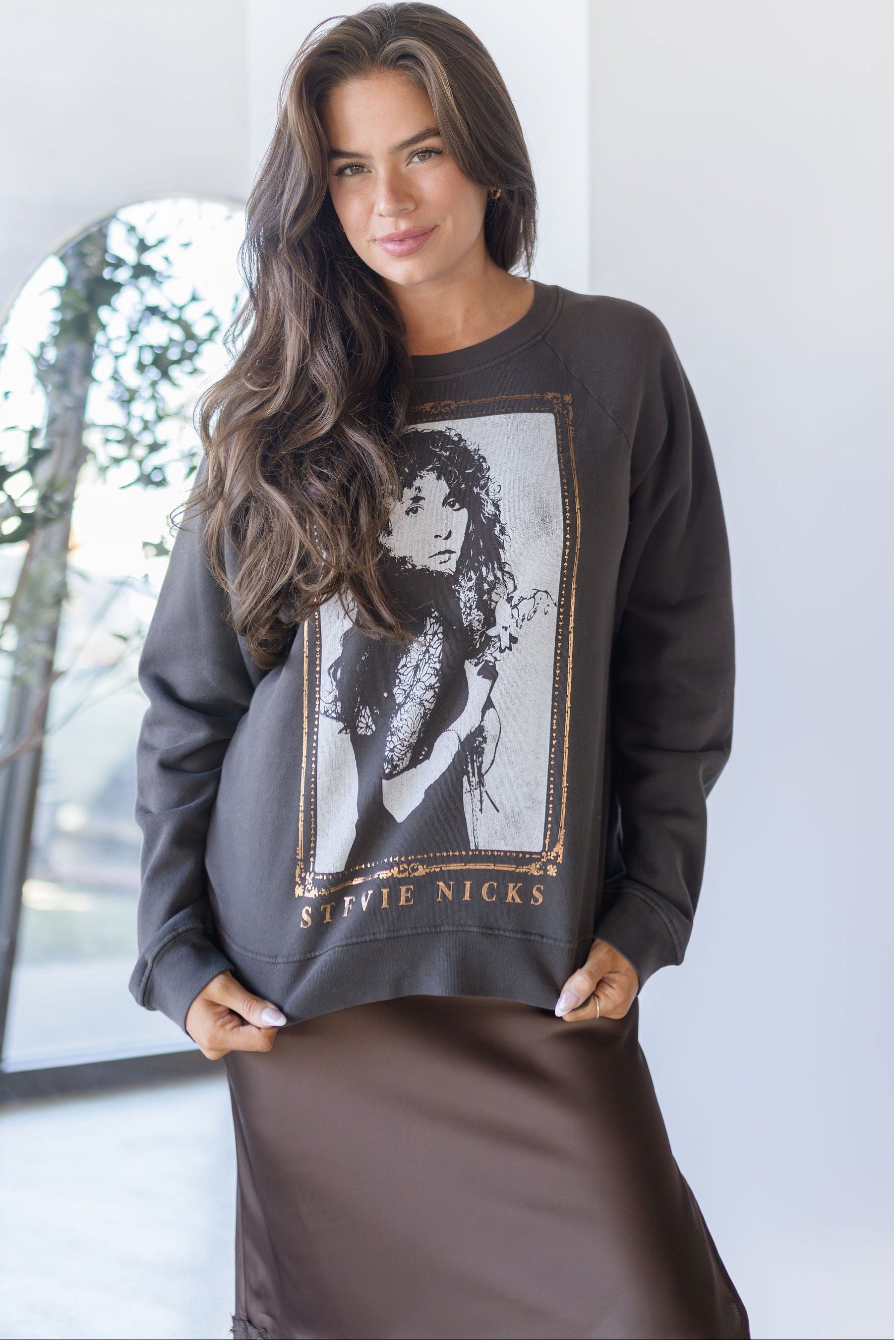 Stevie Nicks Orchid Bouquet Vintage Raglan Sweatshirt