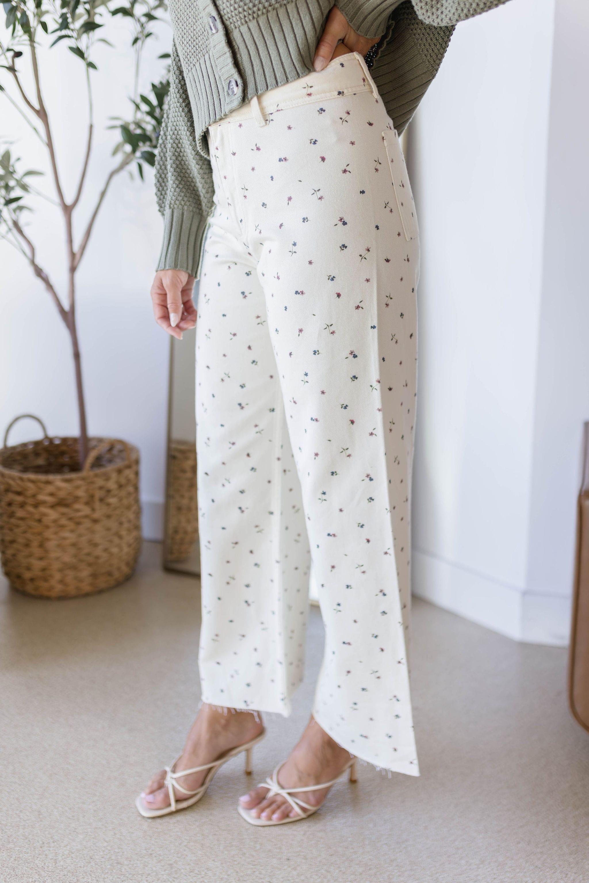 Ivory Bloom Pant