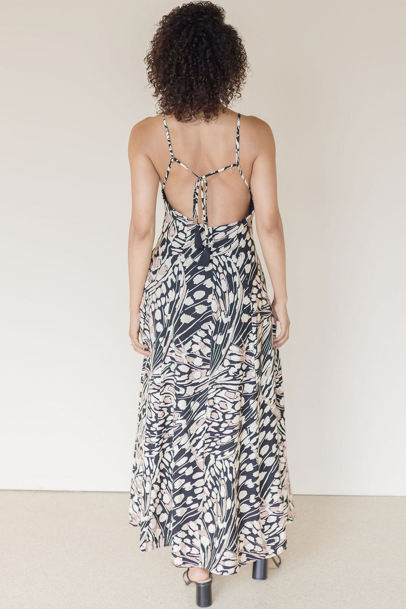 Avienne Open Back Maxi Dress Avienne Open Back Maxi Dress