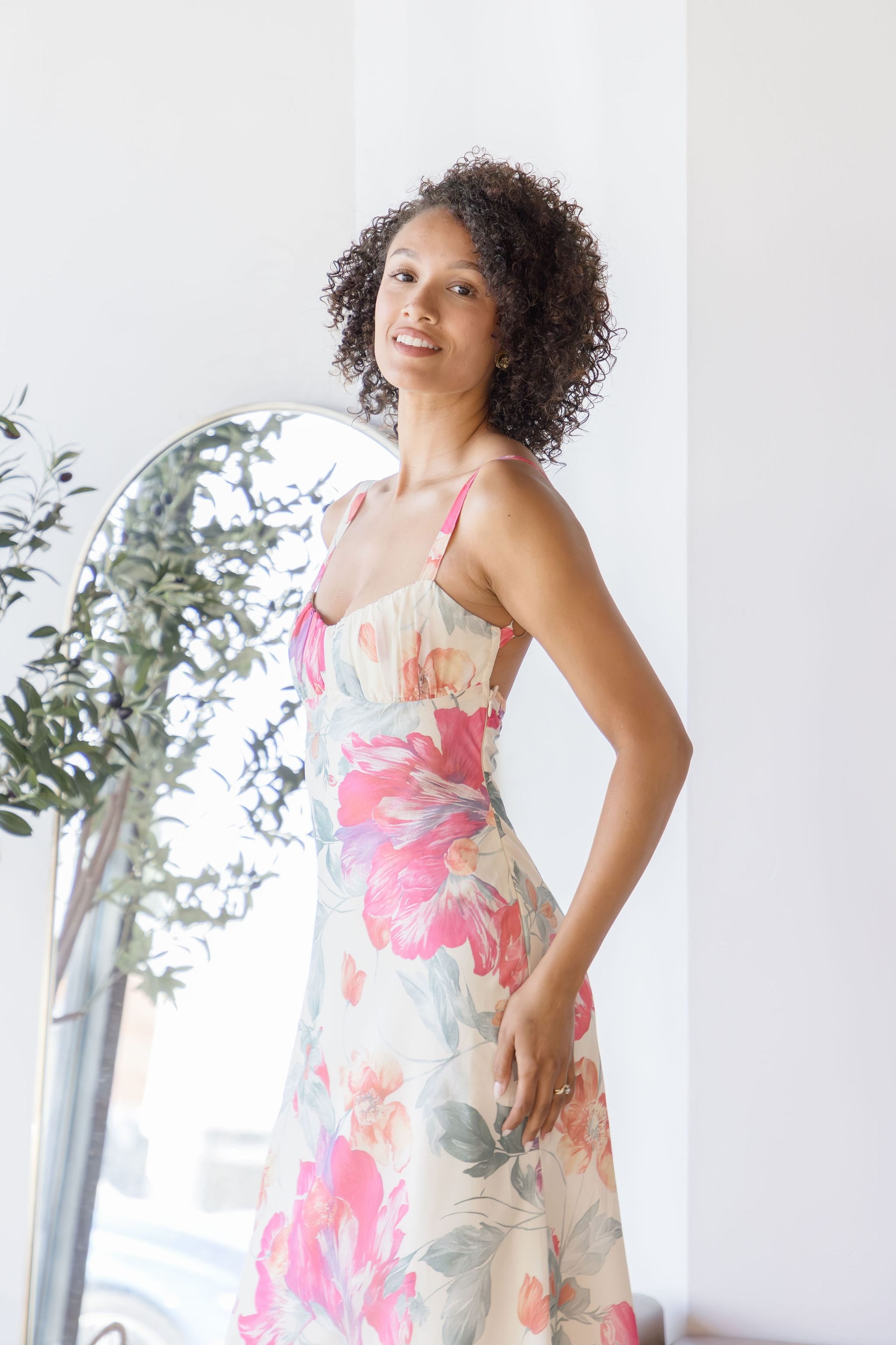 Lilou Twist Back Midi Dress