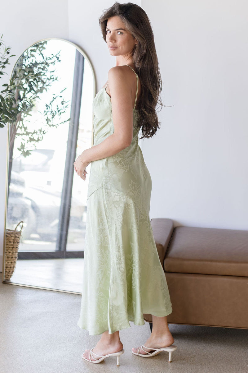 astr midi lace dress Tyla Sage color:Blue Free People Emmy Mini Color Group:WHITE This sweetheart neckline midi