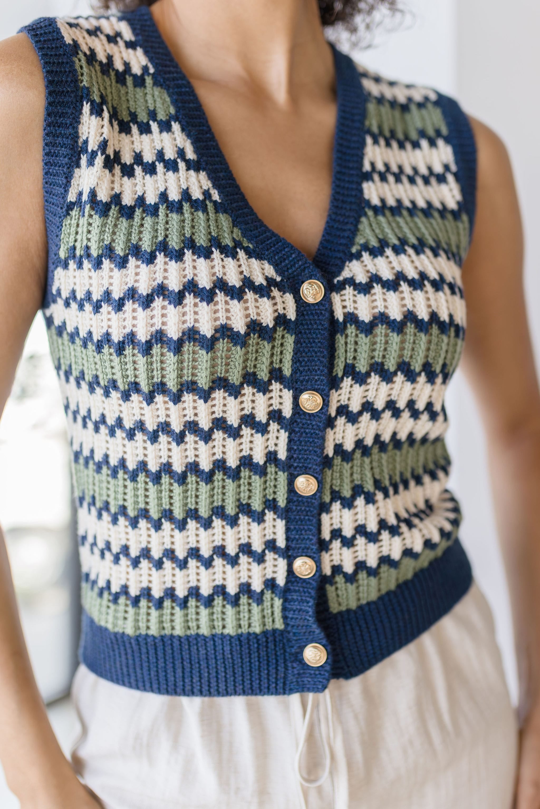 Eleni Vest