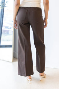 Livia Pant Livia Pant