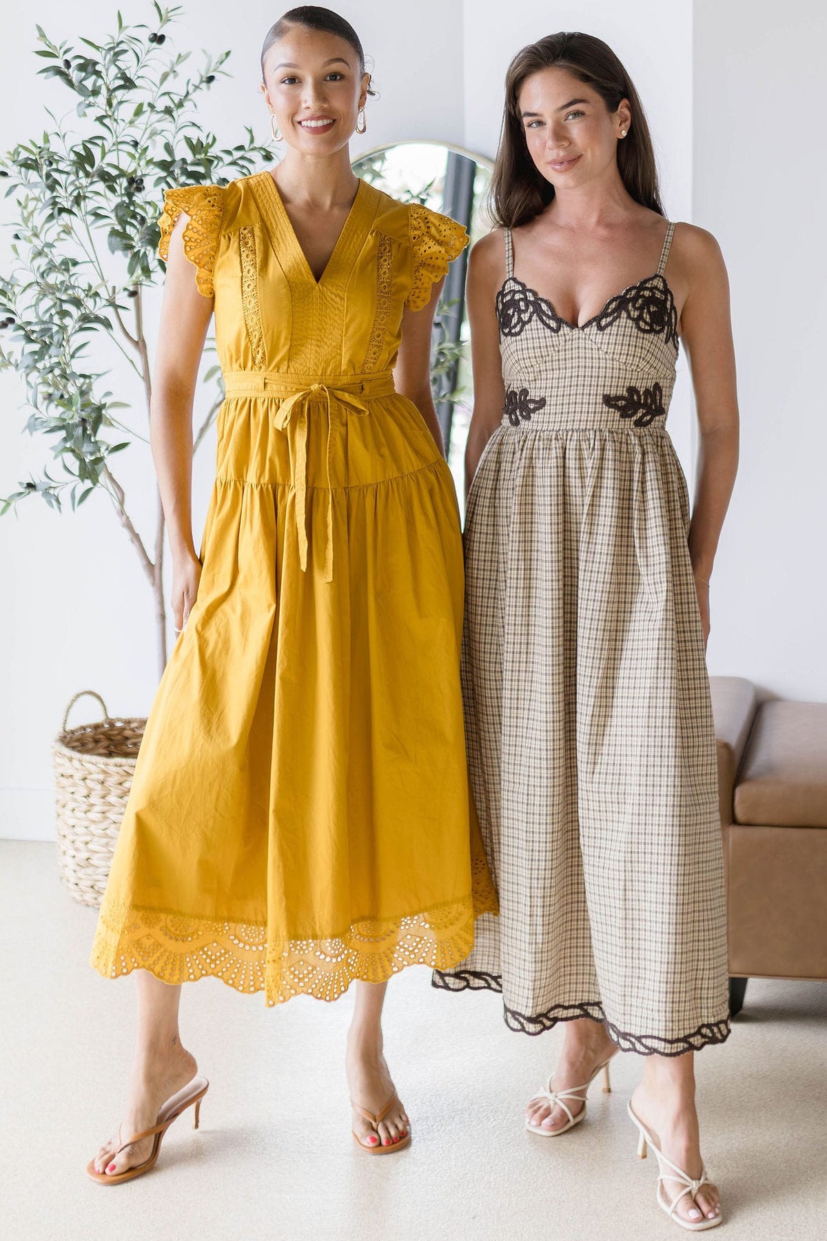 Sleeveless V-Neck Pleated Front Detail Midi Dress