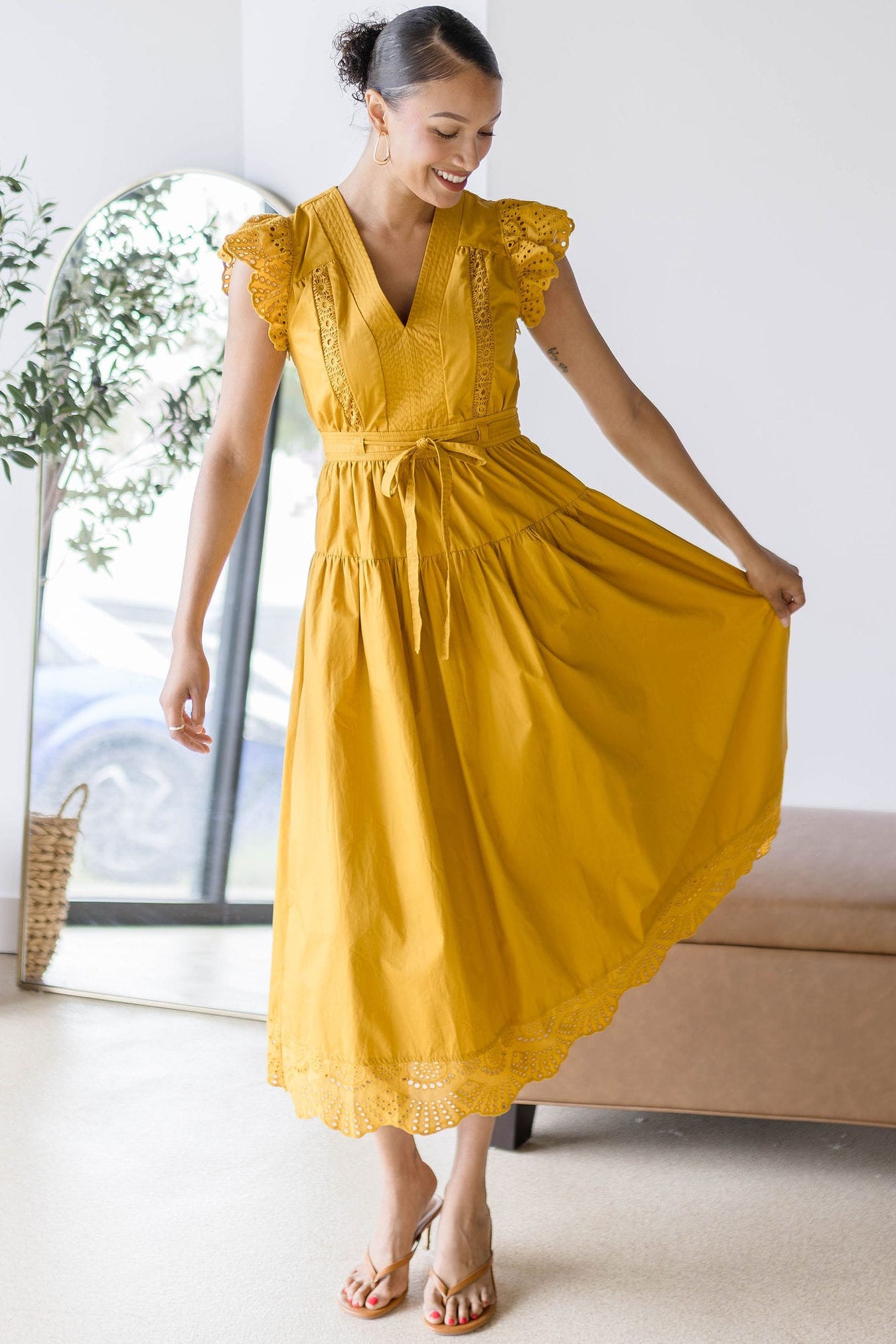 Sleeveless V-Neck Pleated Front Detail Midi Dress