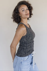 Floral Lettuce Edge Top