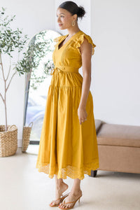 Sleeveless V-Neck Pleated Front Detail Midi Dress
