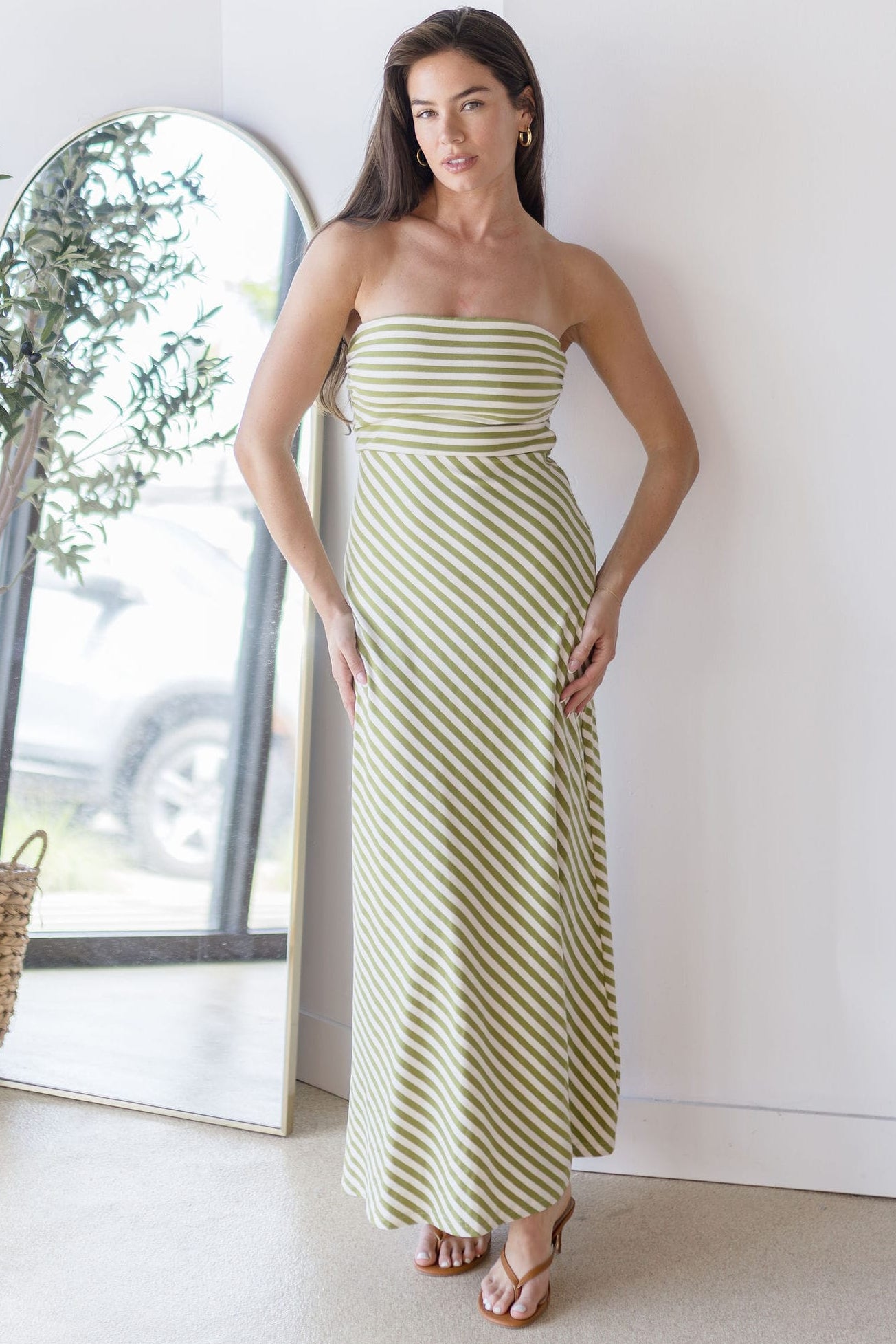 Sweet Pea Strapless Midi