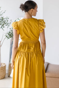 Sleeveless V-Neck Pleated Front Detail Midi Dress