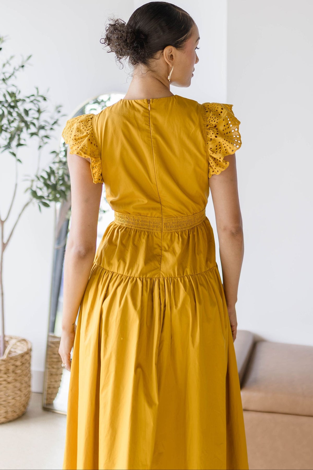 Sleeveless V-Neck Pleated Front Detail Midi Dress
