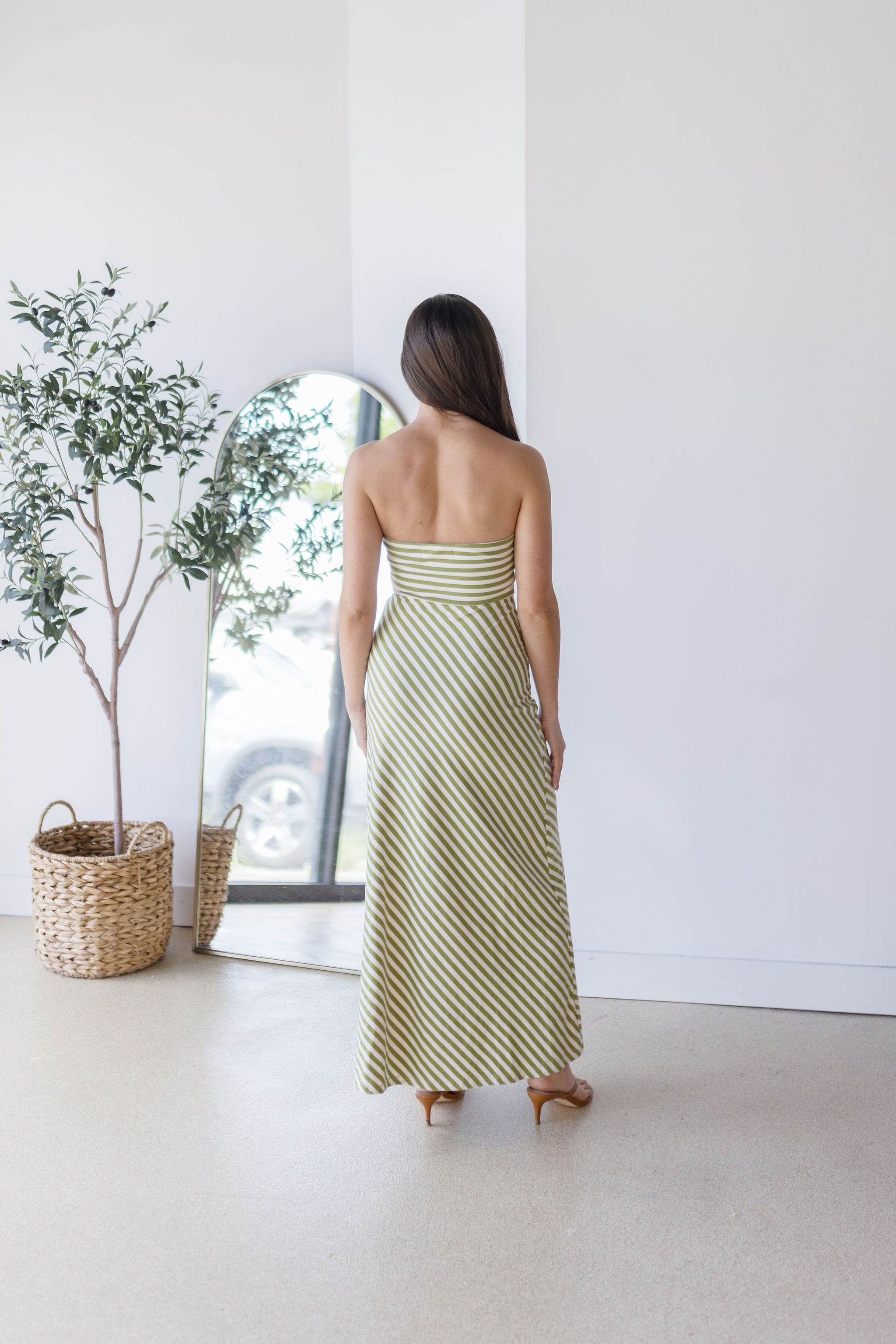 Sweet Pea Strapless Midi