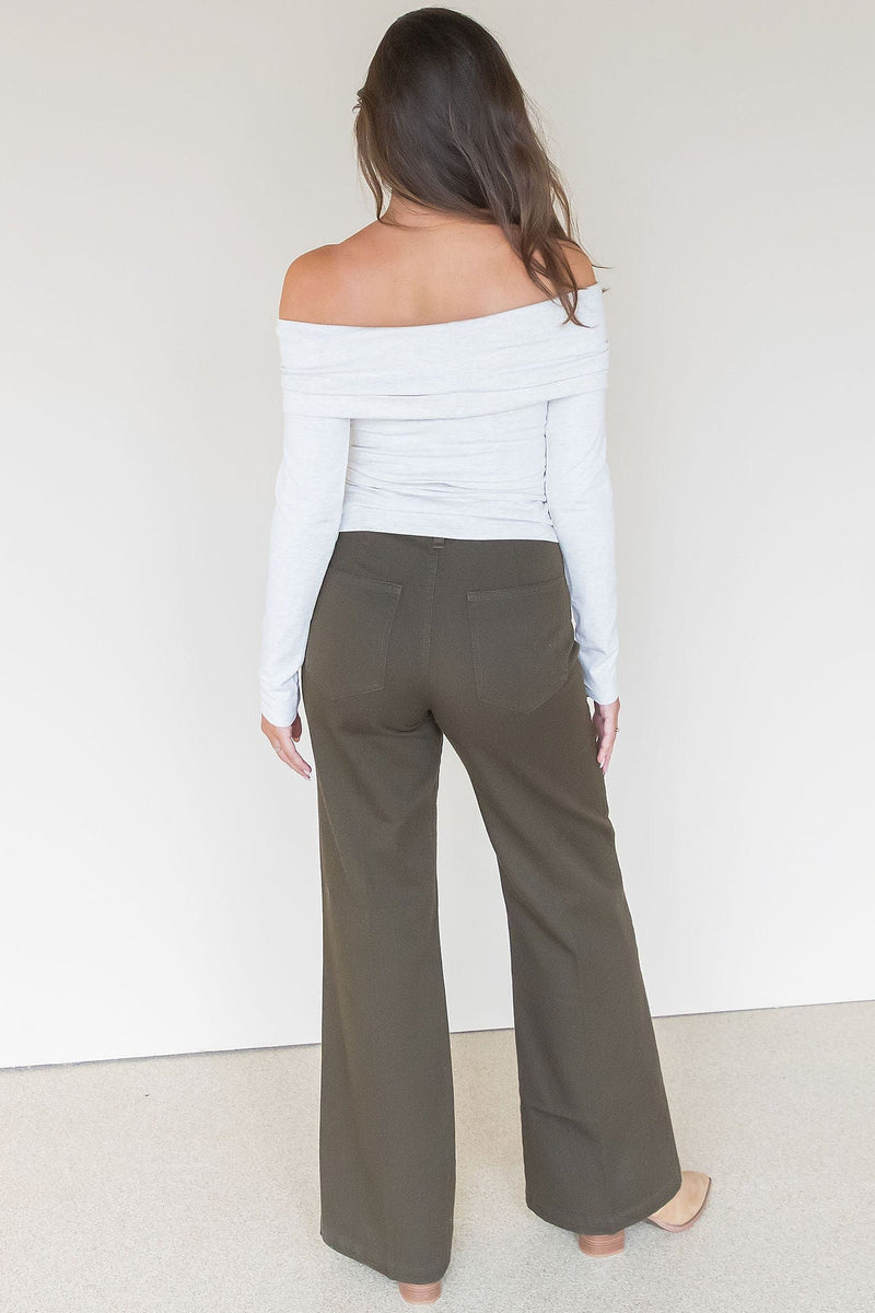 Livia Pant Livia Pant