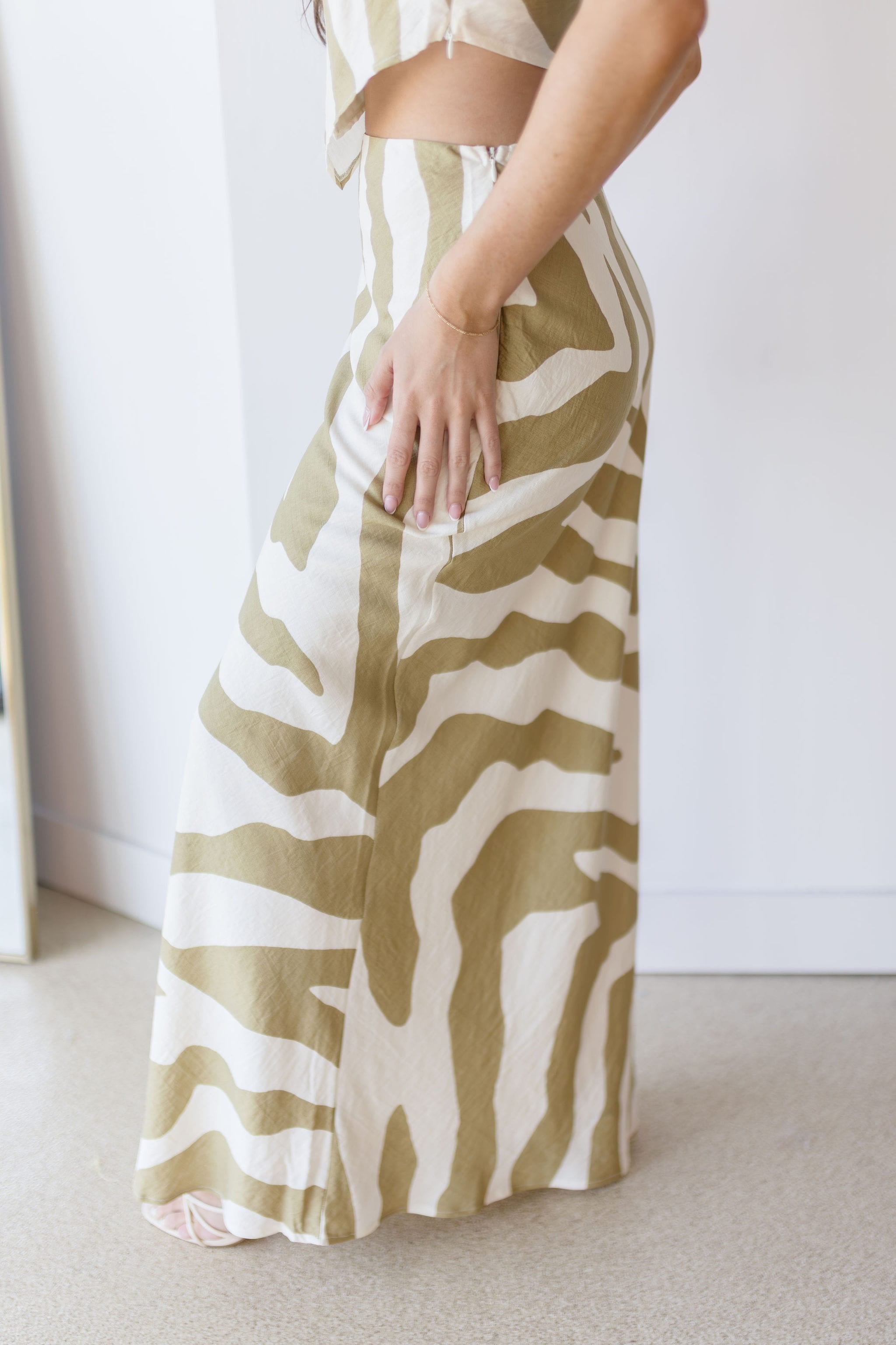 Dune Drift Maxi Skirt