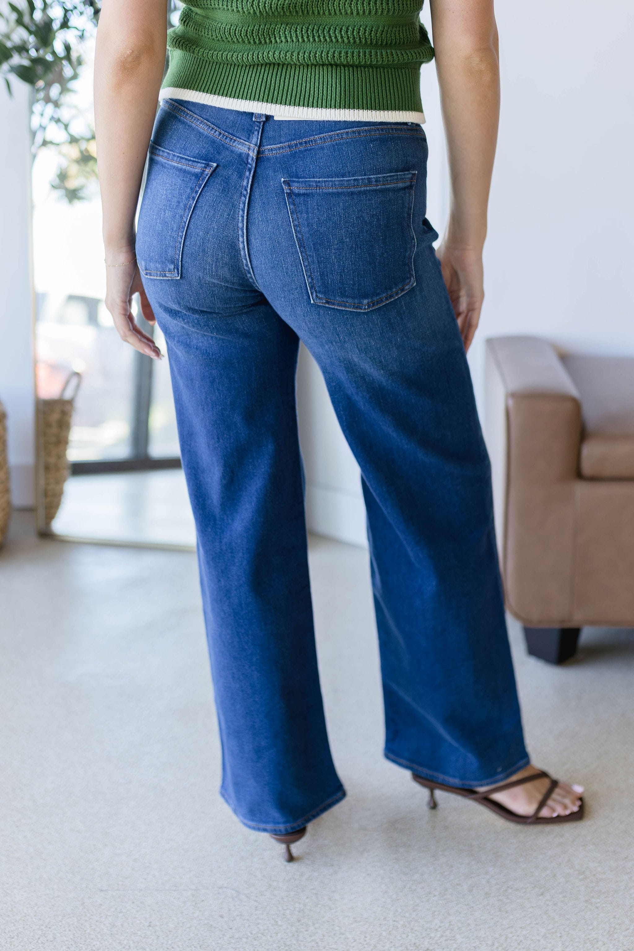 Annina High Rise Wide Leg Jean 30"