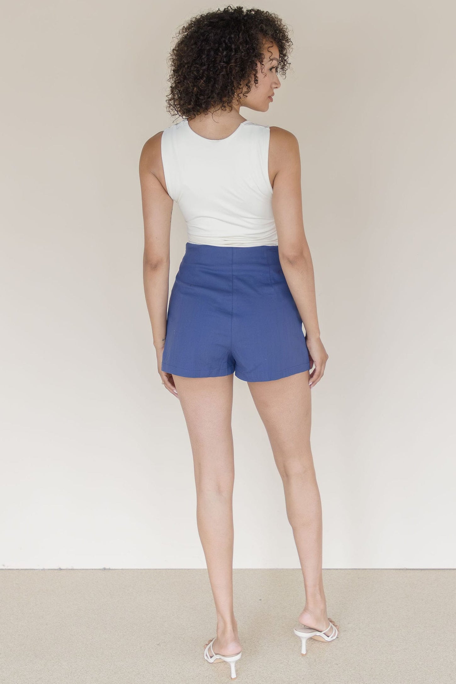 Kaley Stretch Linen Mini Skort