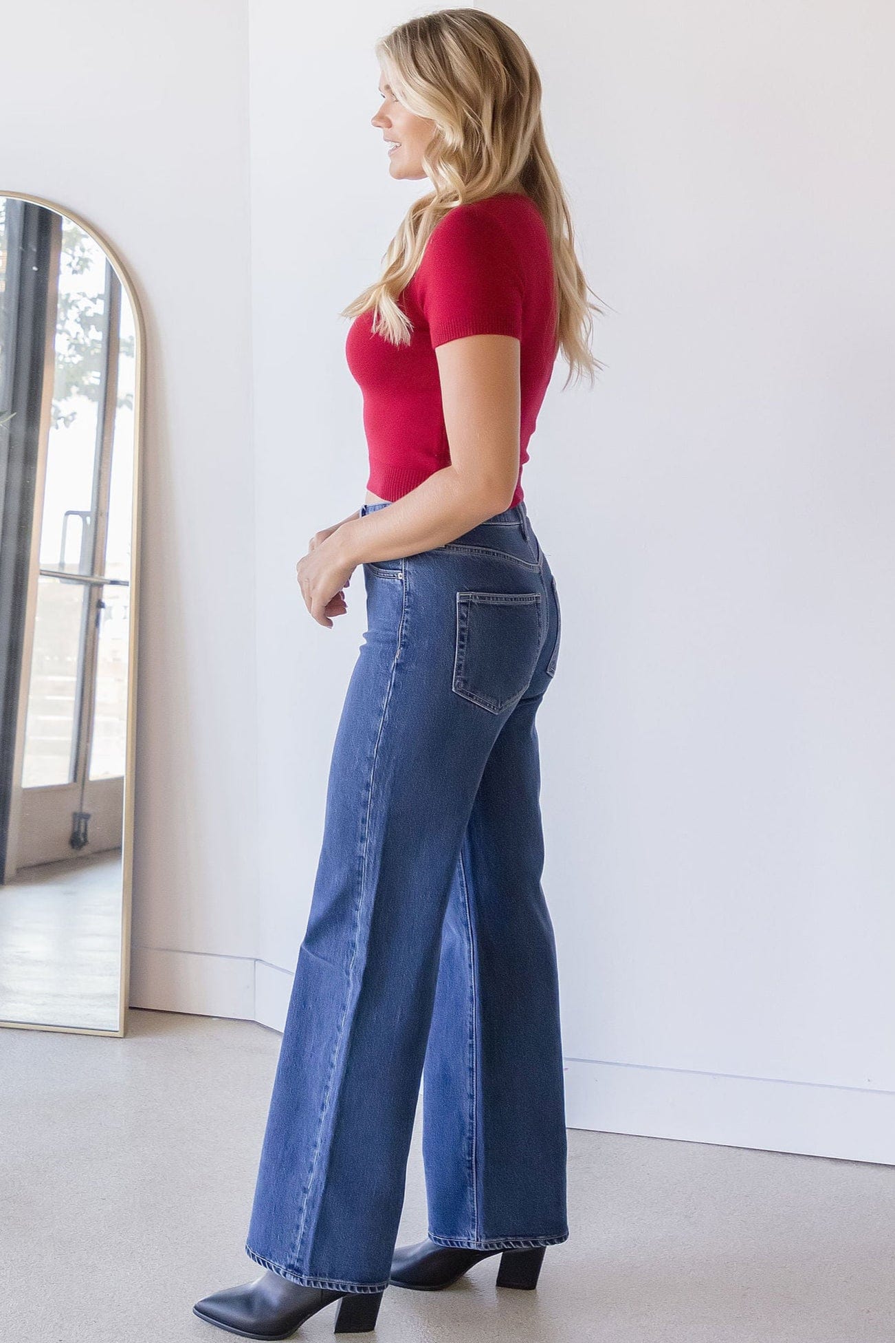 Kelbie Short Sleeve Sweater Top Kelbie Short Sleeve Sweater Top