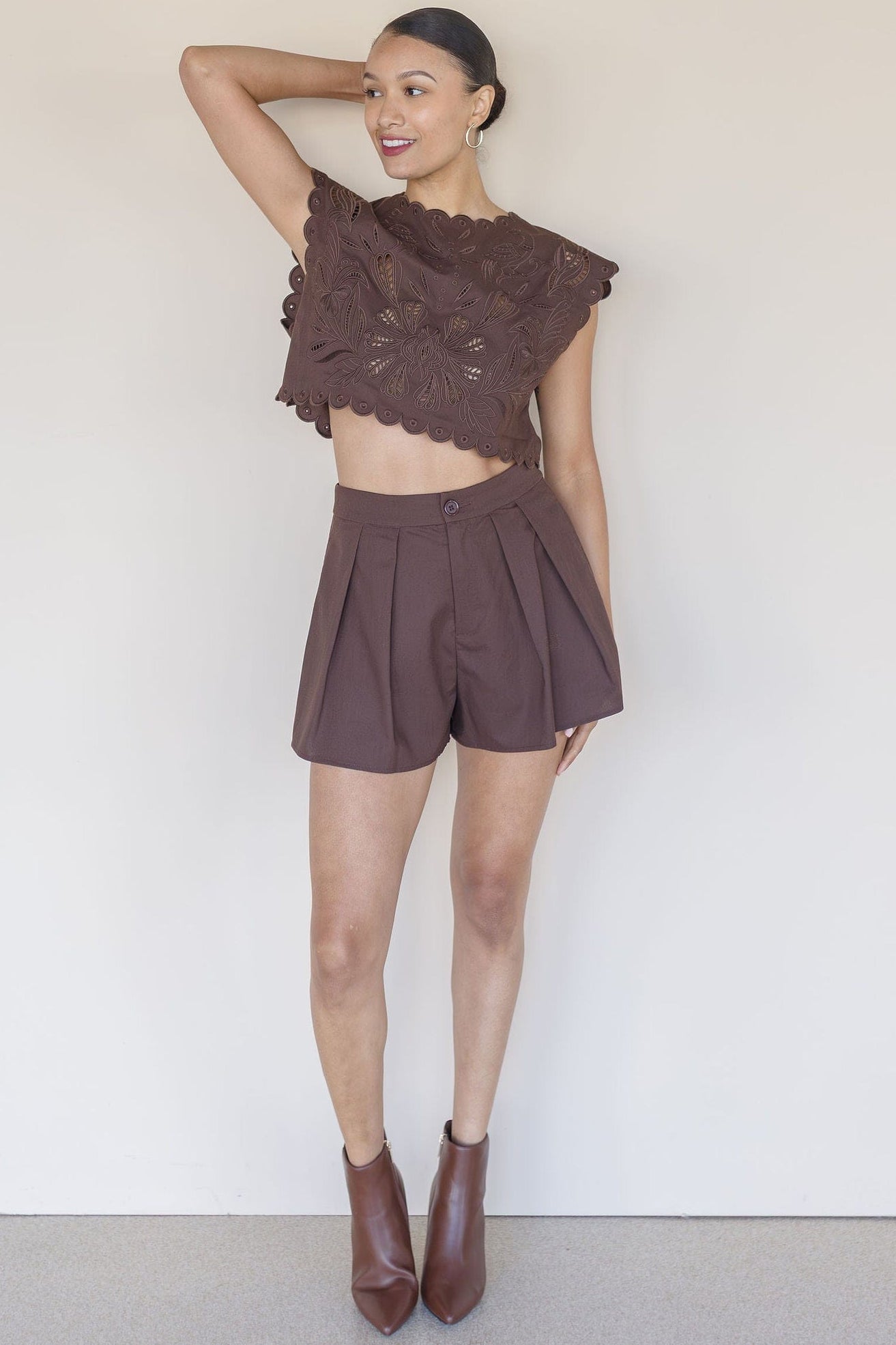 Leighton Pleated Short Leighton Pleated Short