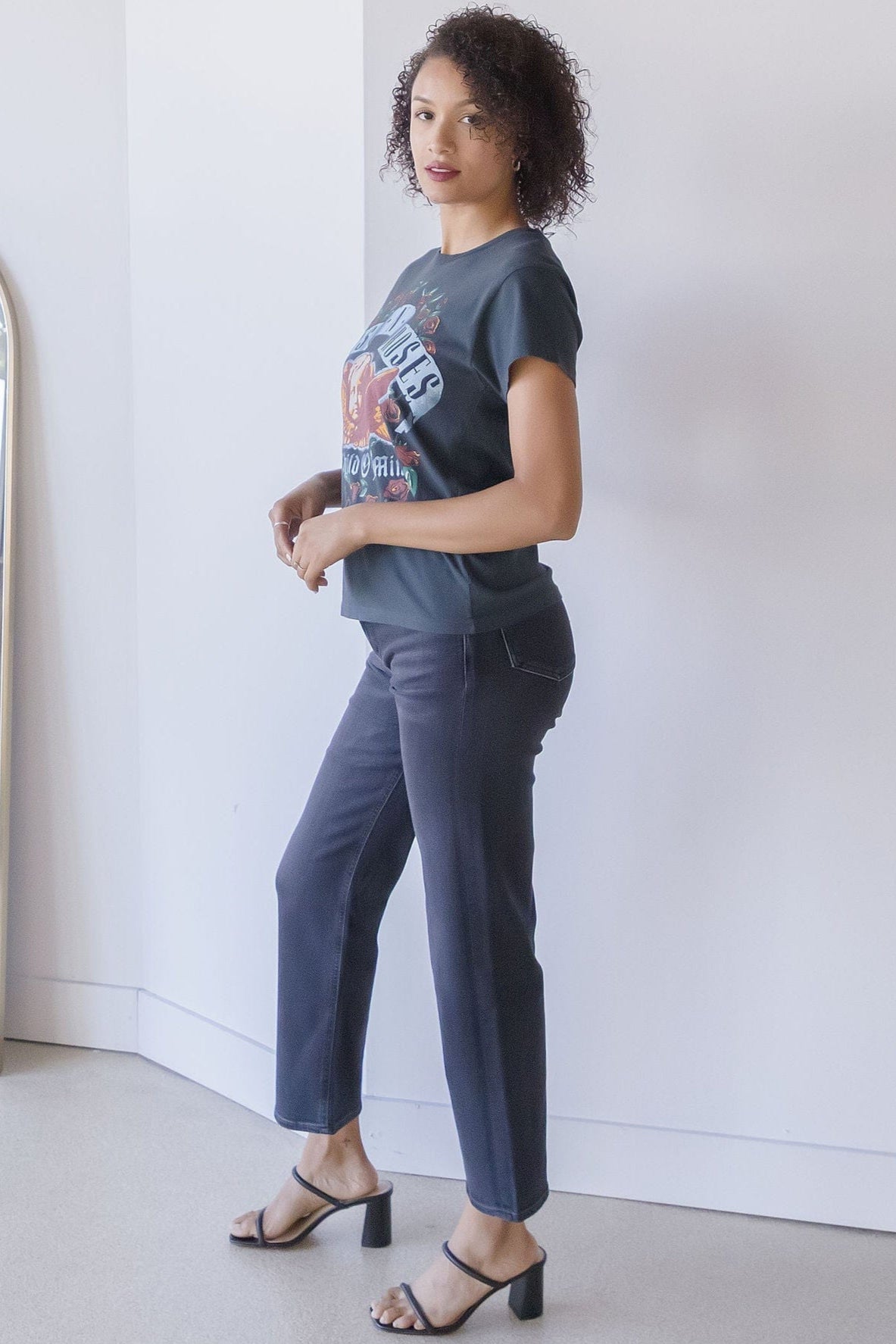 Palma Clean Hem Straight Leg Jean