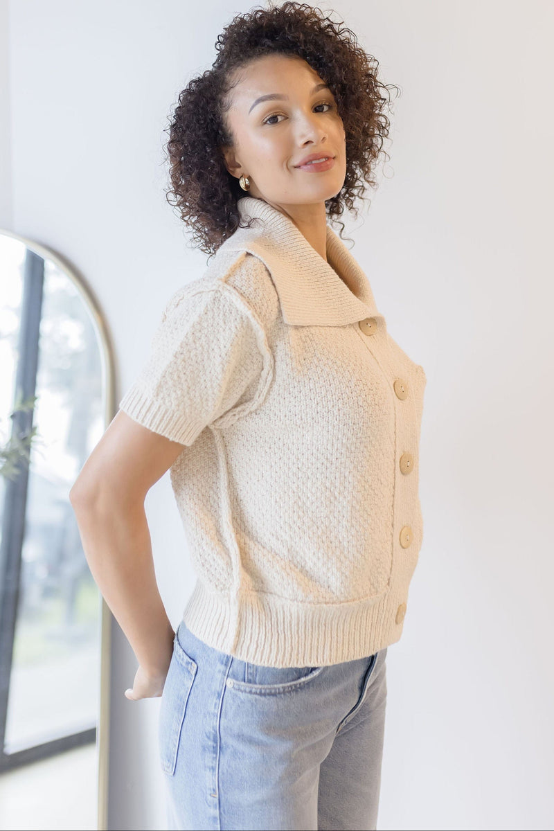 Tessier Short Sleeved Buttoned Sweater Tessier Short Sleeved Buttoned Sweater