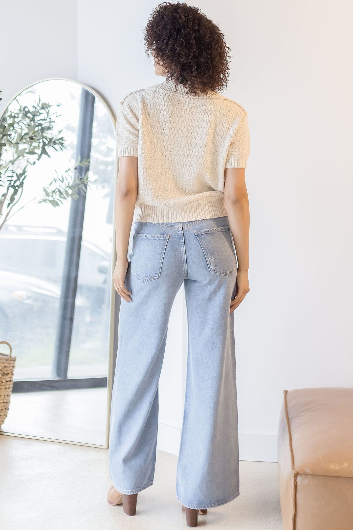 Tessier Short Sleeved Buttoned Sweater Tessier Short Sleeved Buttoned Sweater