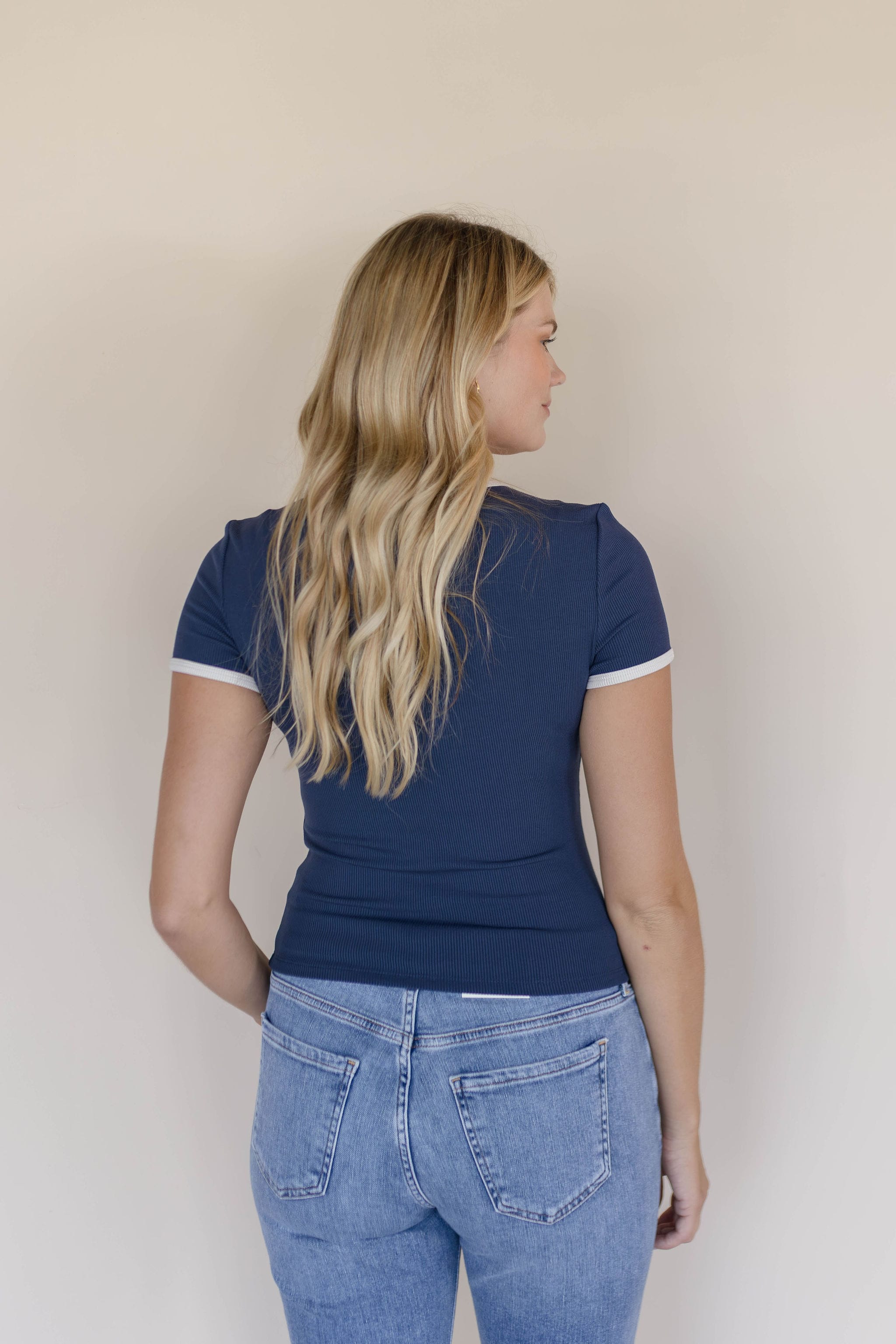 Dayna Tee