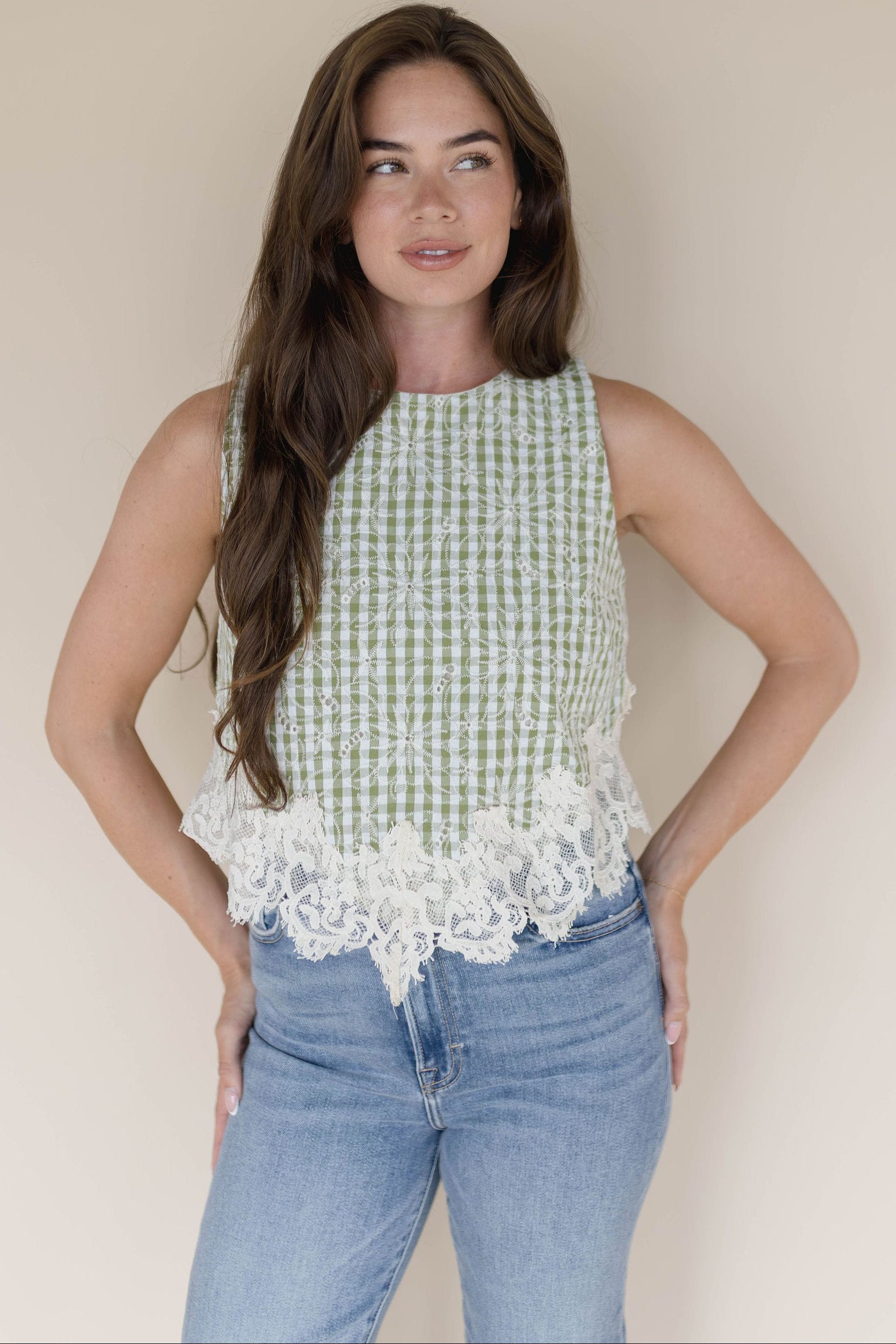 Gal Floral Stitch Gingham Top