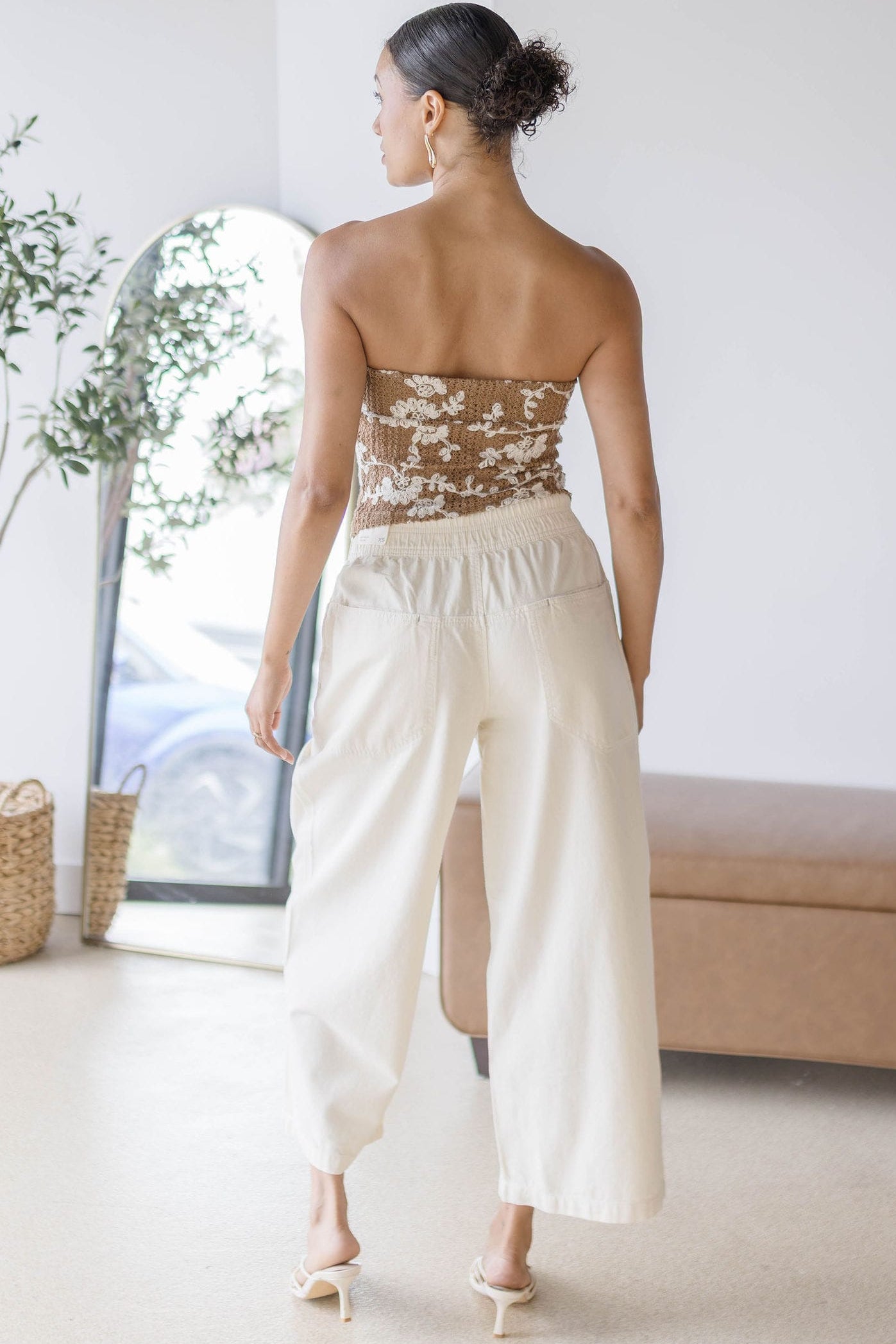 Sol Tie Front Floral Stitched Tube Top