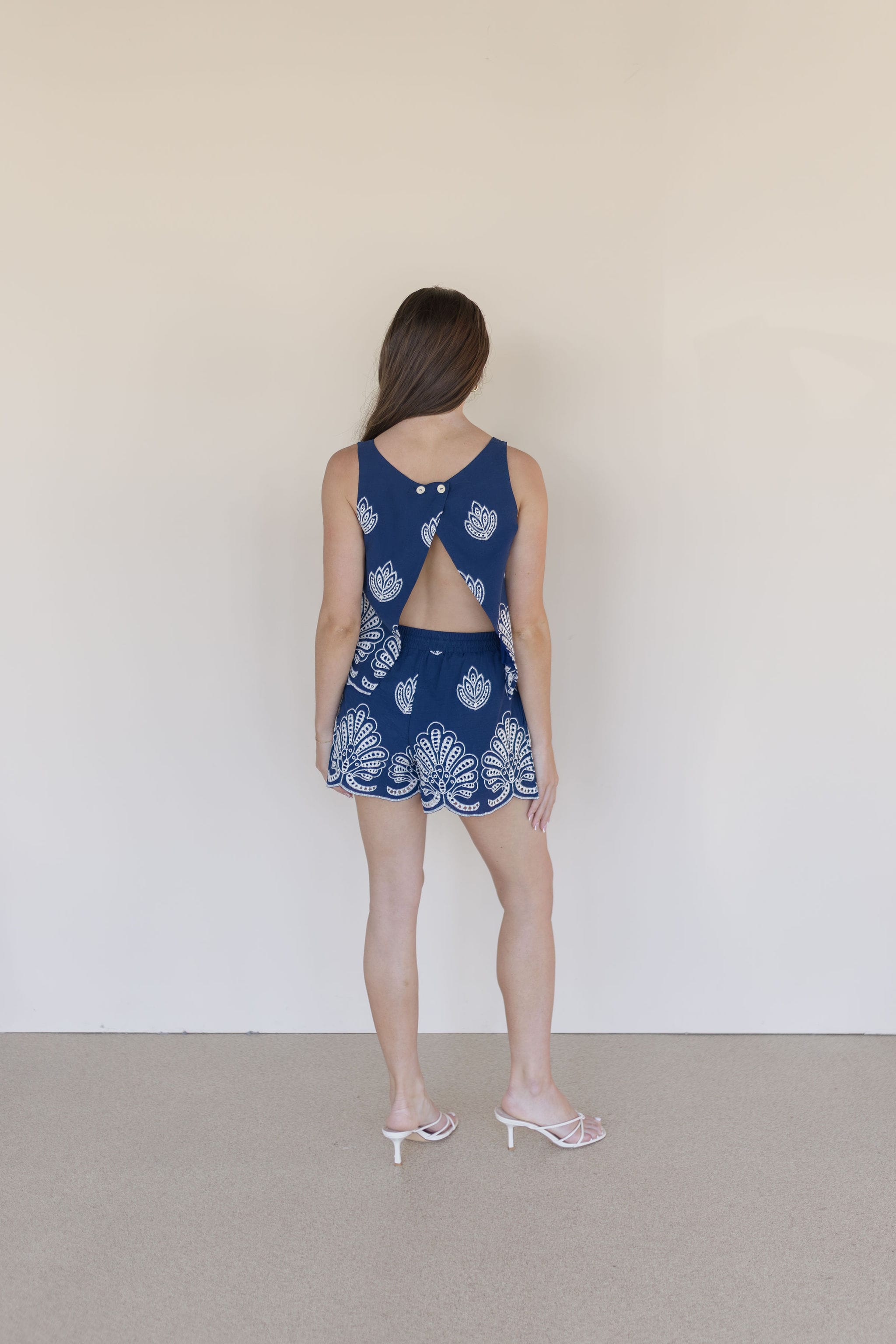 Novi Embroidered Tie Waist Short