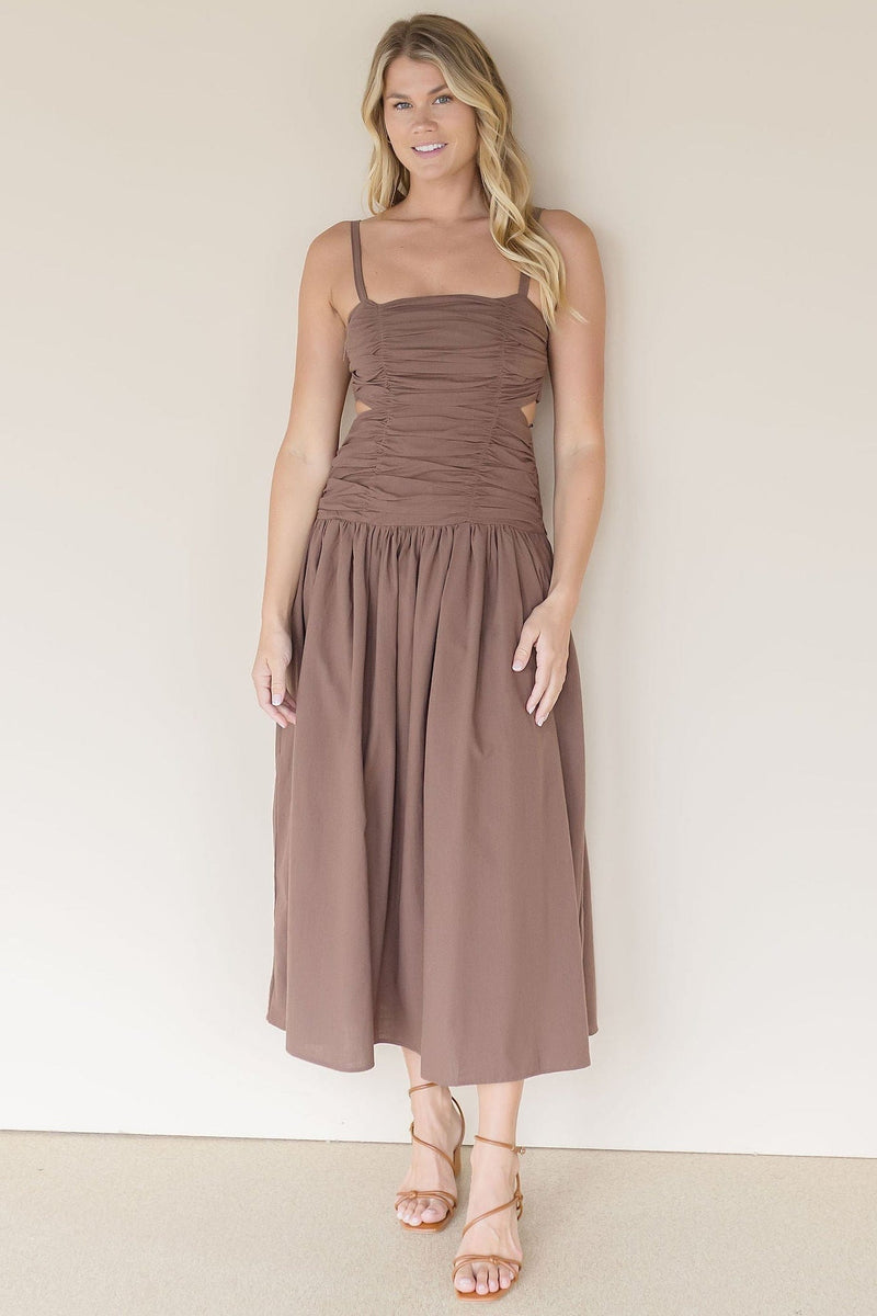 Moon River Calle Ruched Drop Waist Midi Dress | Wild Dove Boutique