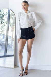 Wynn Velvet Short Wynn Velvet Short