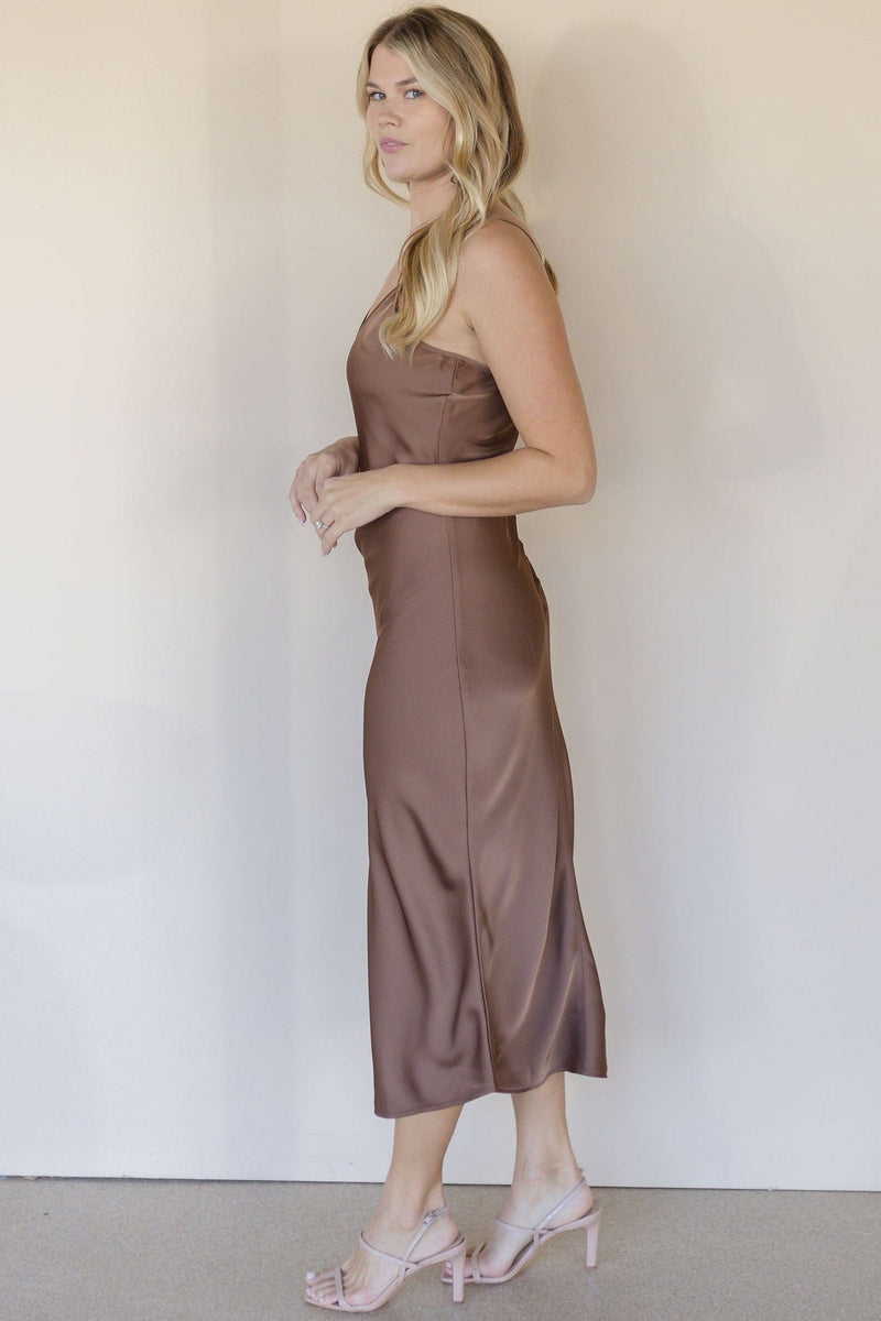 Isra Satin Dress Isra Satin Dress