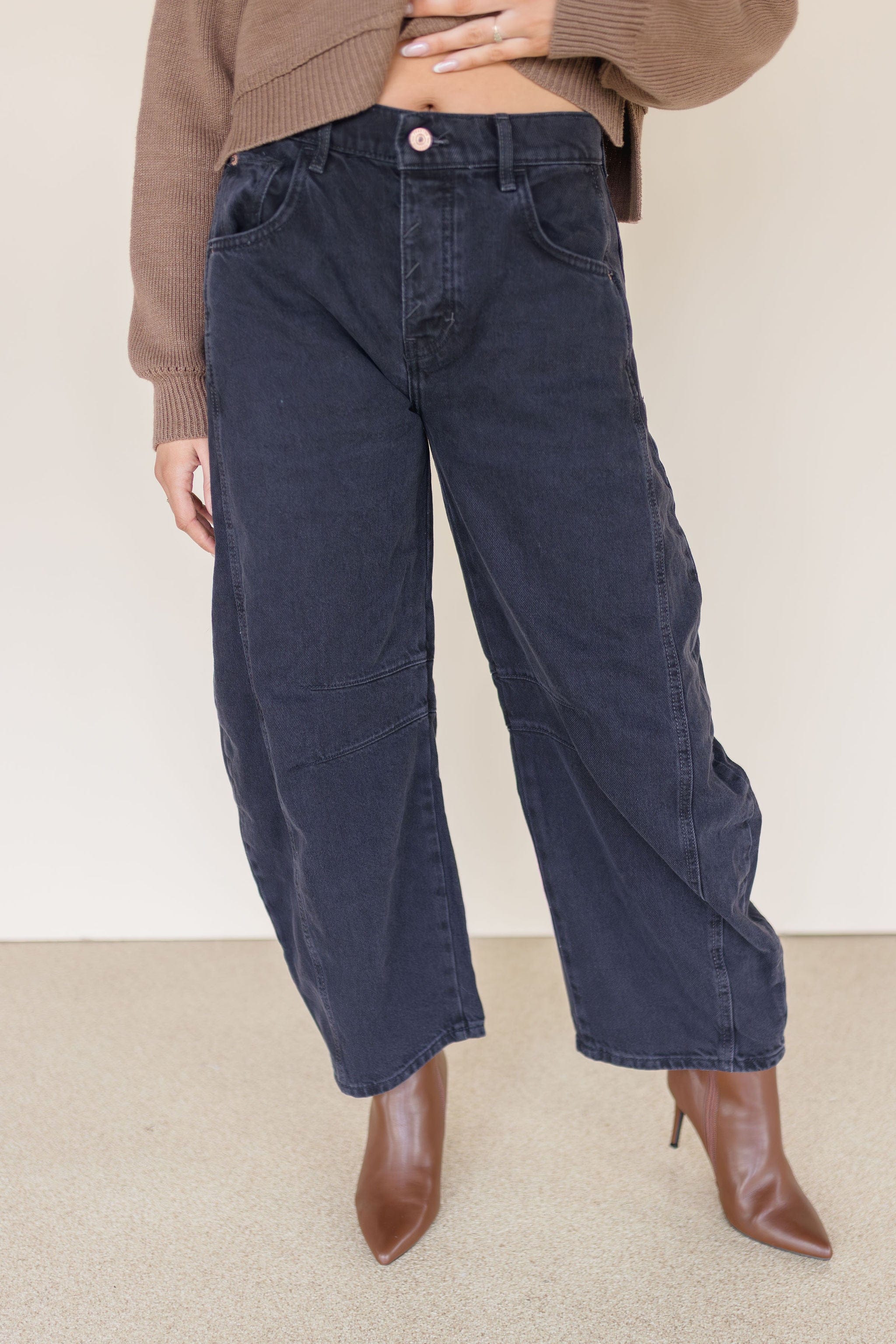 Good Luck Mid Rise Barrel Jeans Good Luck Mid Rise Barrel Jeans