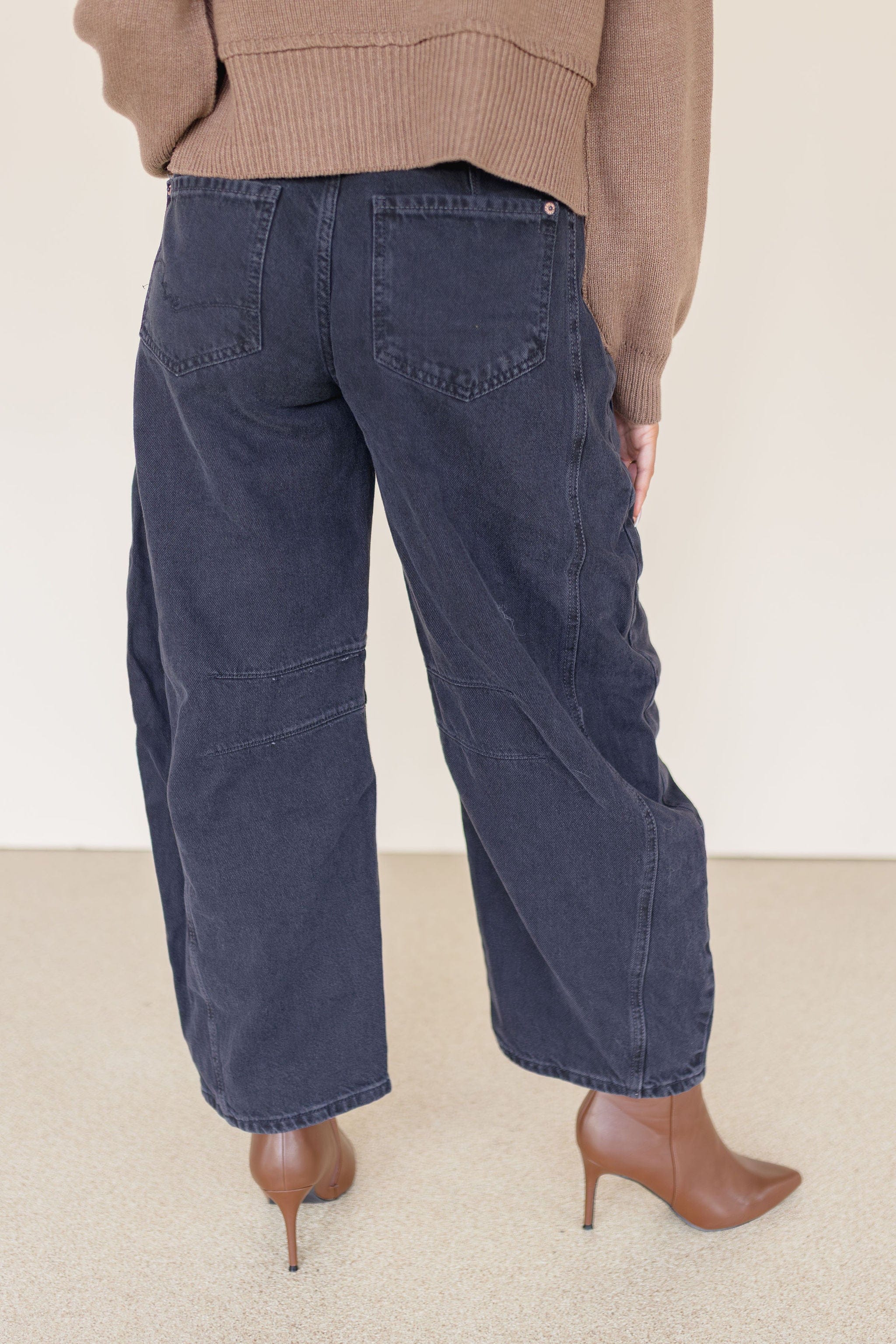 Good Luck Mid Rise Barrel Jeans Good Luck Mid Rise Barrel Jeans