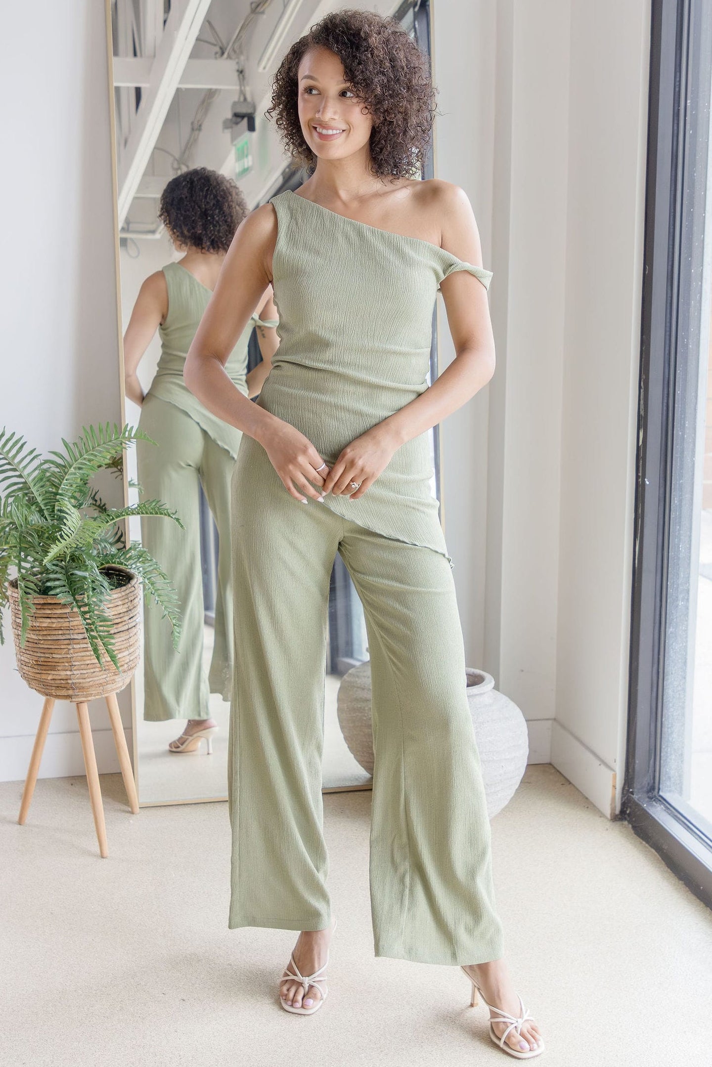 Romina Asymmetrical Stretch Top