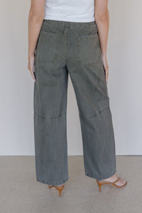 Shannon Pant