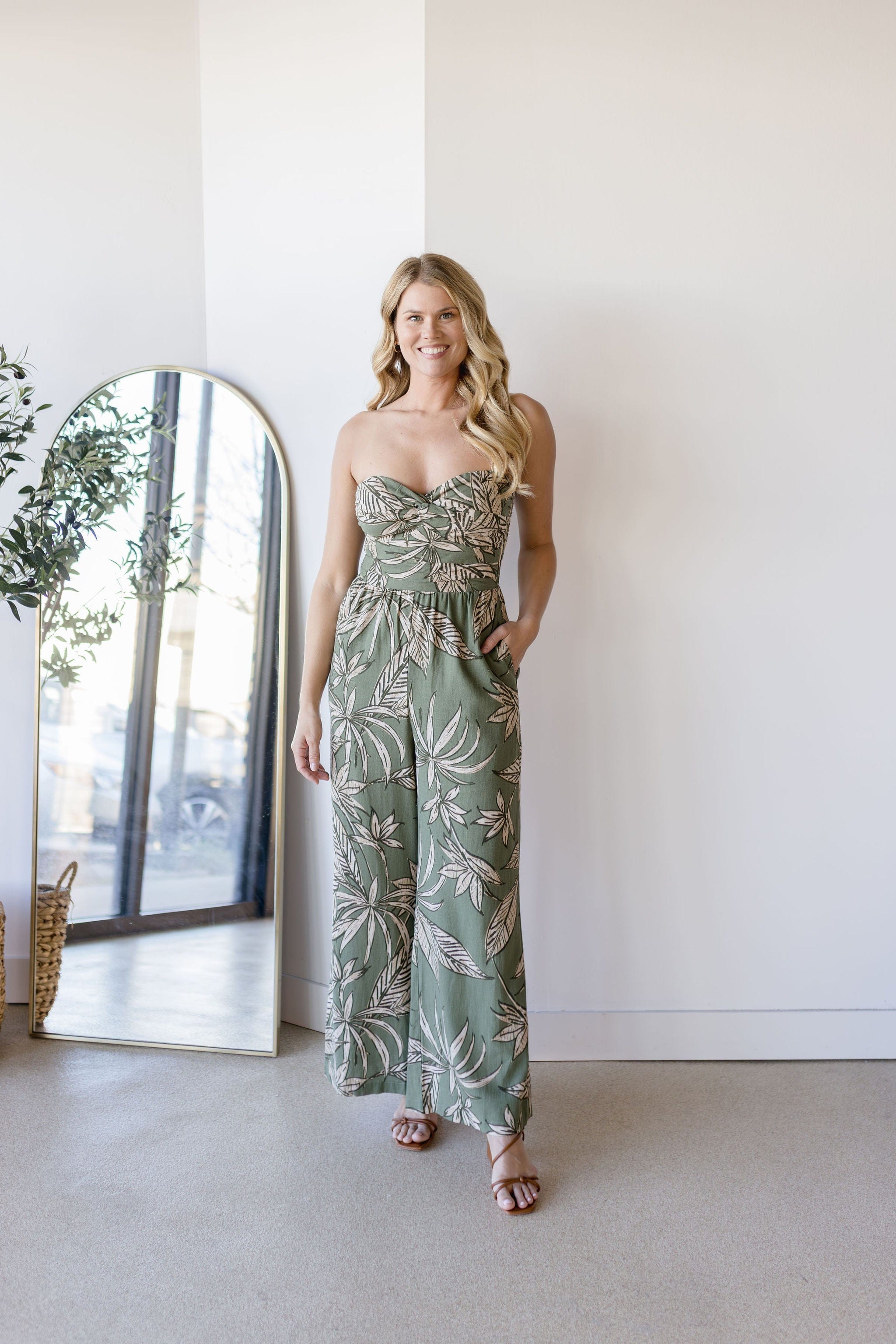 Rinna Linen Jumpsuit