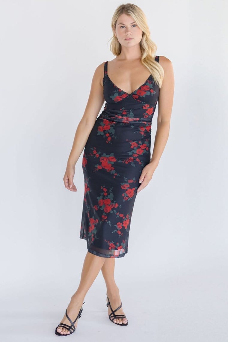 Dynamite Rose Ruched Midi Dress