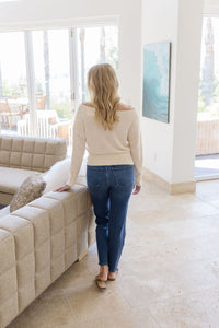 Donna Off The Shoulder Knit Sweater