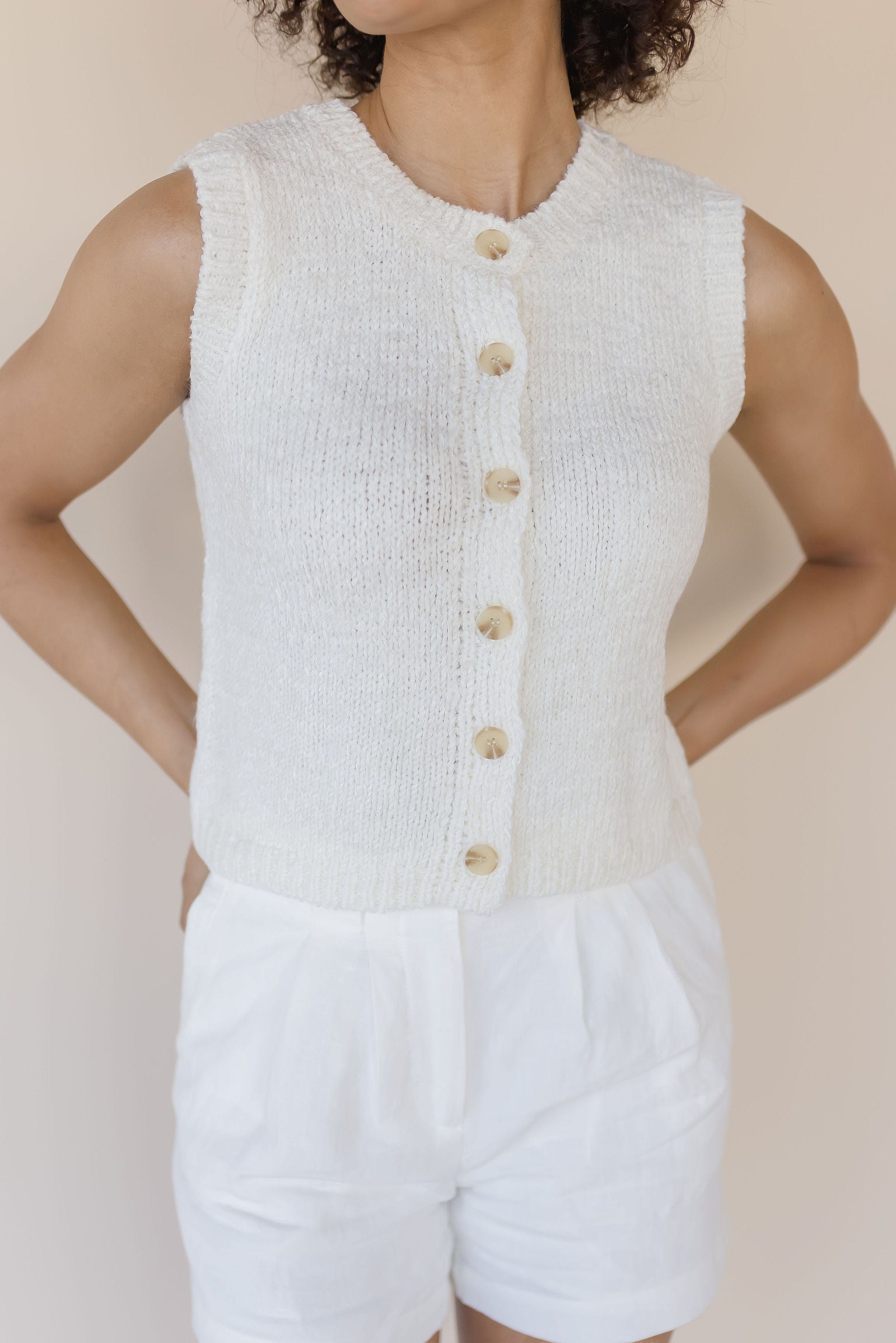 moon river ruched sleeve tee