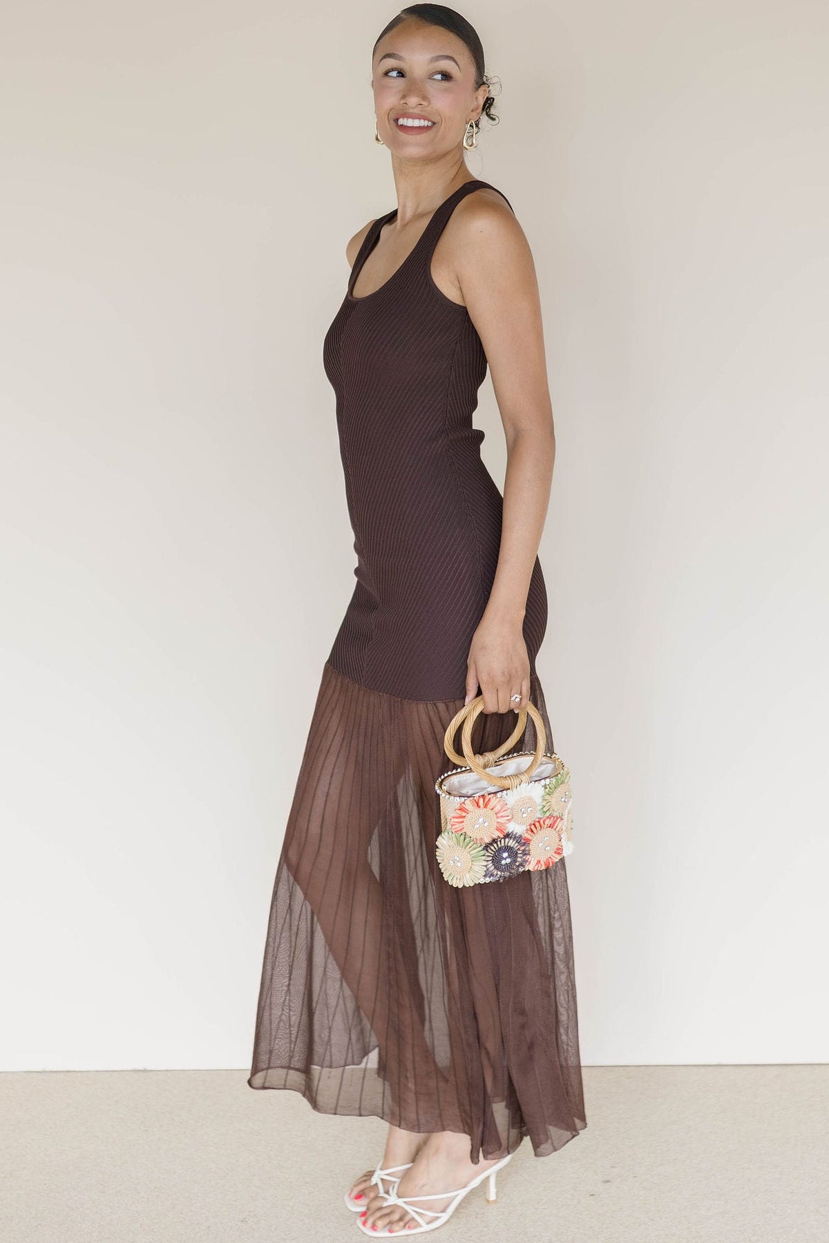 astr brown dress the Label Glena Maxi | | Size M Hot Product ASOS Design - Babydoll tie bow keyhole at Select Pant Waist Size:32